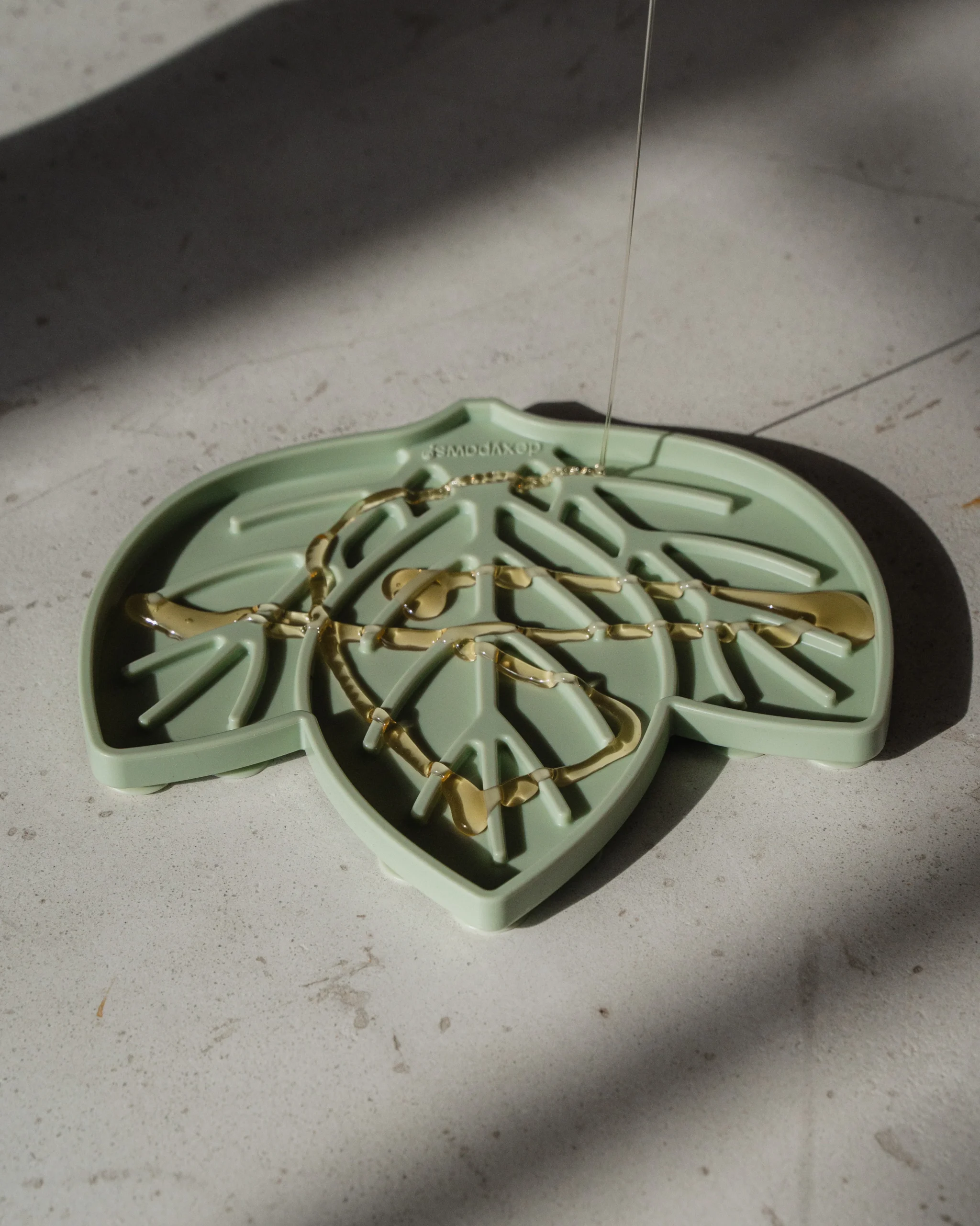 Tapis De Léchage Feuille Verte Sauge - Dexypaws