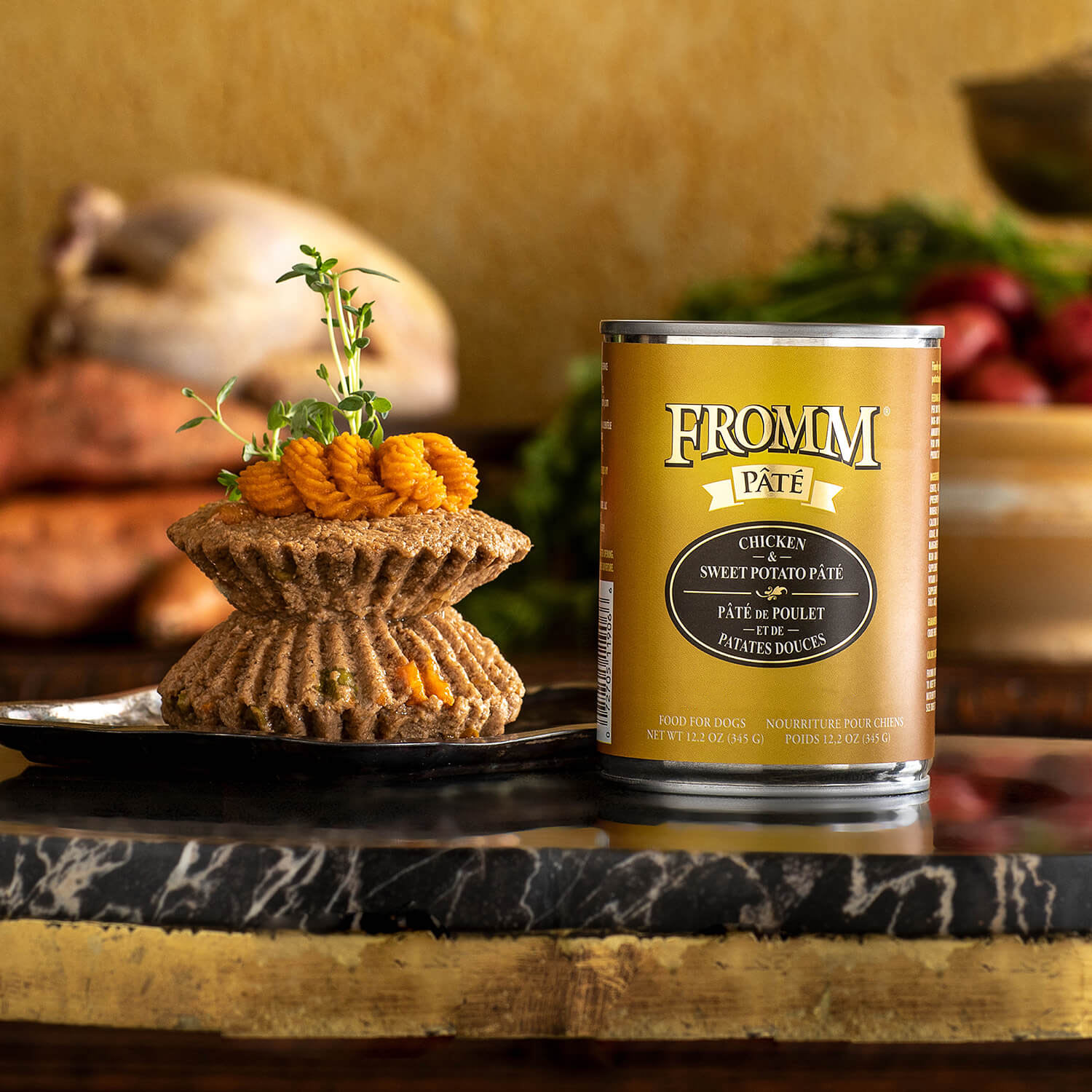 Fromm Pâté De Poulet Et De Patates Douces Pour Chien En Conserve 345 g